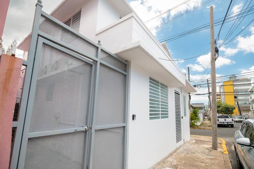3 Santurce 2 Bedroom 1Bathroom Apt サンジョアン エクステリア 写真