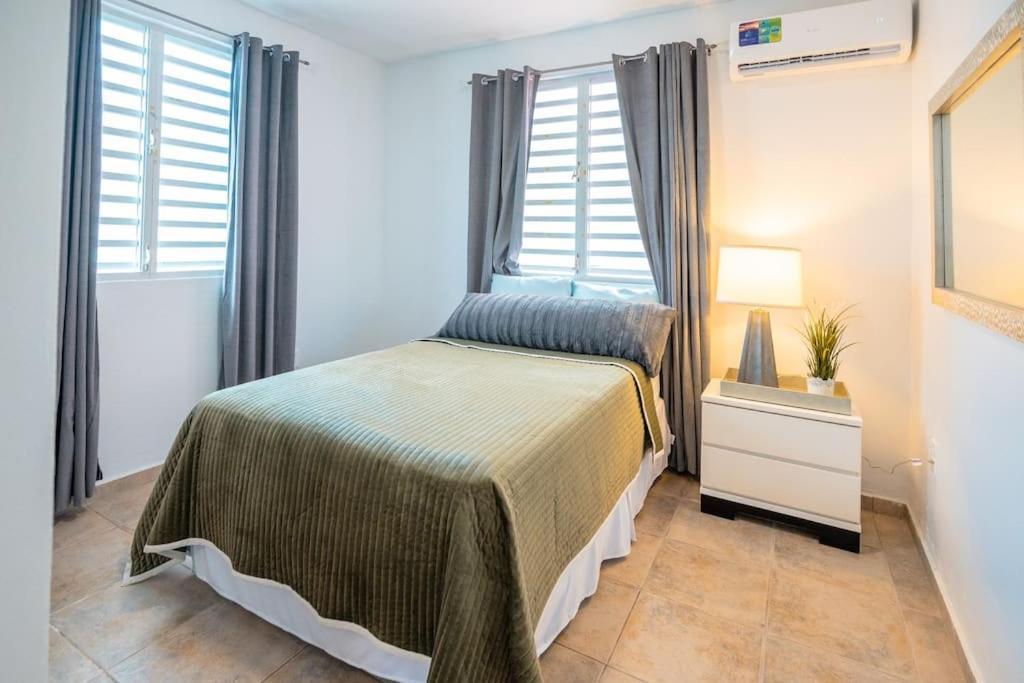 3 Santurce 2 Bedroom 1Bathroom Apt サンジョアン エクステリア 写真