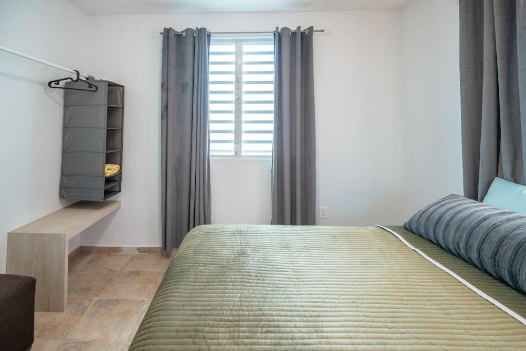 3 Santurce 2 Bedroom 1Bathroom Apt サンジョアン エクステリア 写真